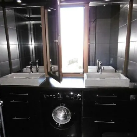 דירה Black Loft אגדה